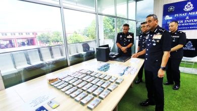 Photo of 非法充值TnG卡缴路费 运输公司东主夫婦被捕
