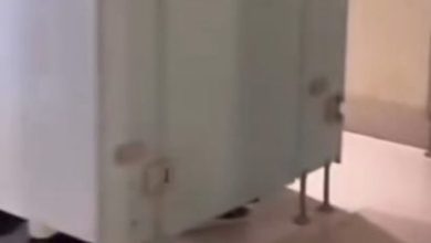 Photo of 视频| 一间厕格四只脚?疑男女共用厕格引热议