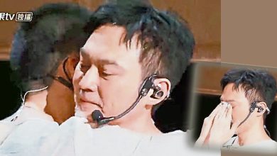 Photo of 承认记忆力退化 张智霖泪洒舞台