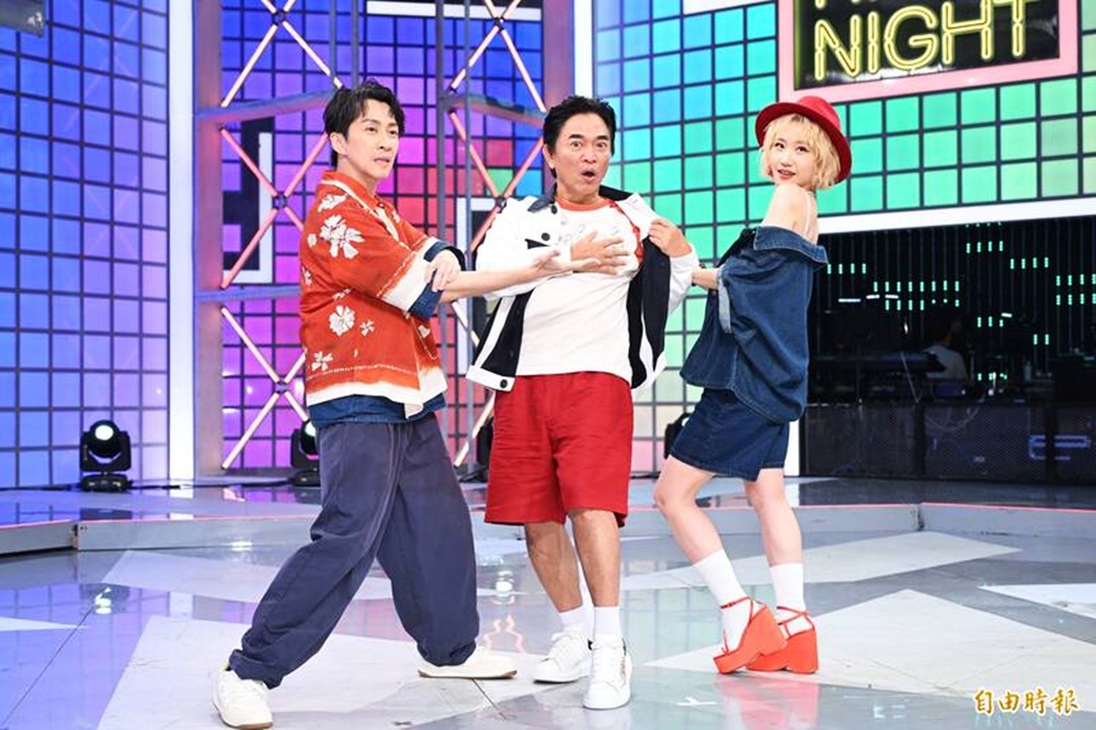 Lulu和陈汉典主持三立《综艺大热门》12年