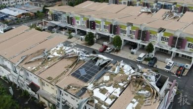 Photo of 昨天一场狂风暴雨 这些屋无法再住人