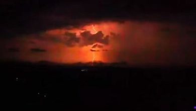 Photo of 中国成都大暴雷雨…白天变黑夜 居民：20年来没听过这么大的雷声