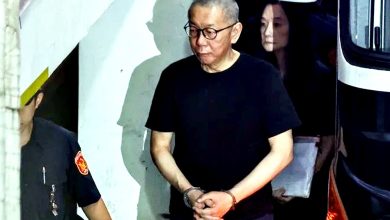 Photo of 未筹足保释金  柯文哲不愿欠人情暂不回家