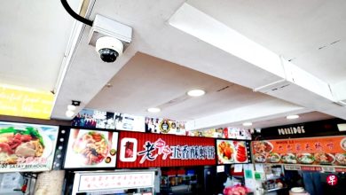 Photo of 员工洗手盆洗鞋惹议 摊主：装监控防重演