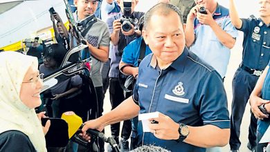 Photo of BUDI95向军警开放 柔总警长赞步骤简单
