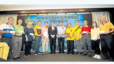 Photo of 【巴生中和宫庆神诞晚宴】杨忠明：市厅发通知信 住家神庙前膜拜物需拆