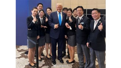 Photo of 午宴没吃饱？员工爆特朗普回酒店 首事点芝士汉堡加番茄酱
