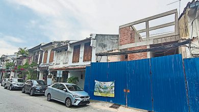 Photo of 刘志俍拜访市政厅 追问吉灵街老屋装修图测