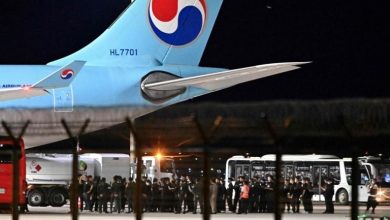 Photo of 64名韩国人涉网路诈骗 自柬埔寨押解返国遭逮捕