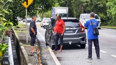 Photo of 妇女遭男子当街抢走车 车油耗尽被弃 女童脱险