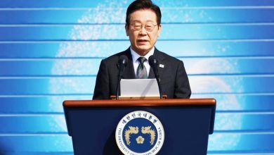 Photo of 韩国总统就海外收养计划道歉 承认政府侵犯人权