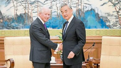Photo of 妥善解决分歧 王毅指中美应有效沟通