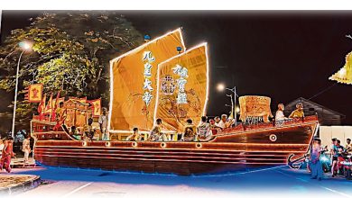 Photo of 玻2斗母宫 河畔恭迎九皇爷晋殿