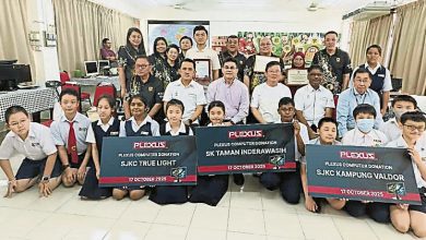 Photo of 【Plexus Manufacturing捐赠电脑仪式】曹观友:非取代人类思考 科技应适度成辅助