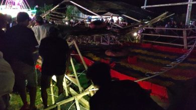 Photo of 印尼夜市骇人意外 “彩虹滑梯”坍塌 4人坠地受伤2人骨折