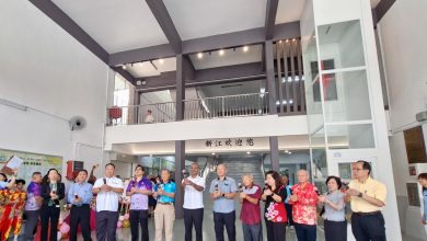 Photo of 启动电梯 礼堂 LED屏幕 新江优化育人环境