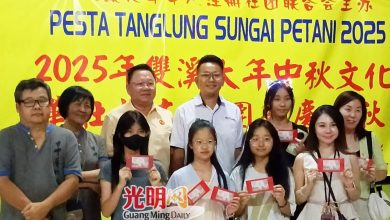 Photo of 大年华团联合会灯笼制作赛 张汉云罗勇晟林郑来公开组夺冠