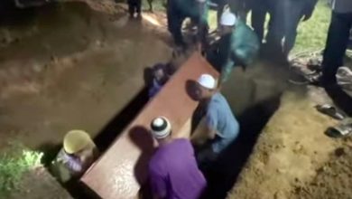 Photo of 母女双尸案 母女同穴安葬 死者长子: 誓讨公道