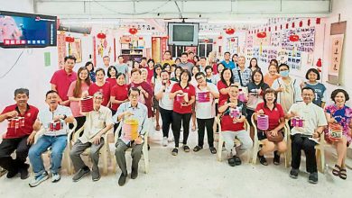 Photo of 吉玻晋江会馆中秋晚会 颁21人奖励及奖学金