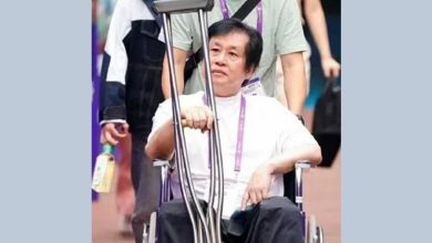 Photo of 怒斥深圳机场“没人性” 郑智化：冷眼看我连滚带爬进飞机