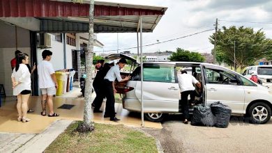 Photo of 东甲4死车祸〡1死者刚领新摩多 母痛失唯一孩子
