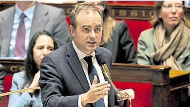 Photo of 法总理让步争取支持 暂停退休金改革至下届大选