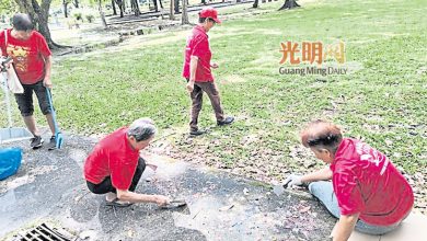 Photo of 中秋后遗留大量烛泪 火箭清理太平湖滑轮场