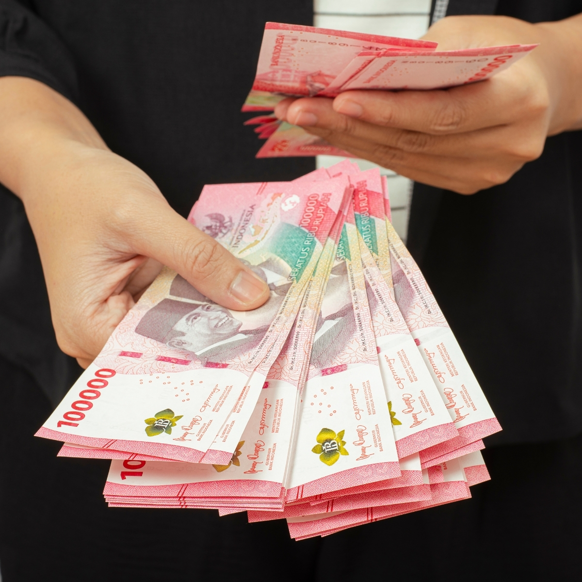 印尼盾大瘦身或删3个零更易用| 即时| 国际| 2025-11-08 – 光明日报