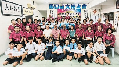 Photo of 马口启文校友会 获奖励金学生人数回弹