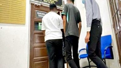 Photo of 当众脱学弟裤子 3中四生控侮辱罪