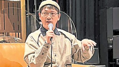 Photo of 邱振哲来马宣传 讚食物好吃不科学