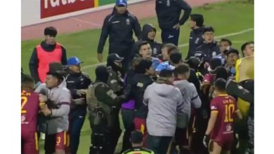 Photo of 全场共17人领红卡 玻利维亚杯爆发“全武行”