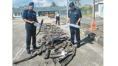 Photo of 摧毁非法改装证物 仁保警压毁36排气管