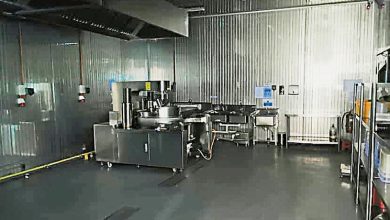 Photo of 巴生市厅对付非法营业 无牌食品加工厂接罚单