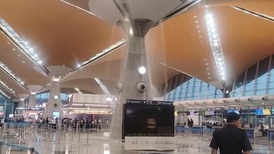 Photo of KLIA1变“室内瀑布”? 屋顶漏水被网友疯狂调侃
