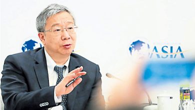 Photo of 北京整治裸官 中国政协多人丢官