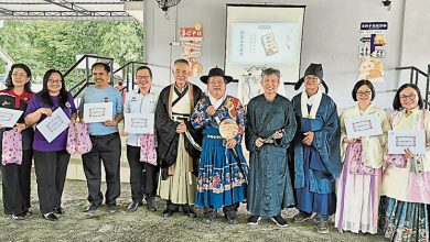 Photo of 艺彩童心体验营 6微小学生感受传统文化