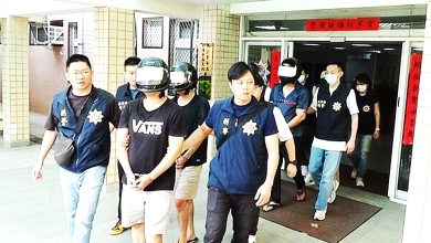 Photo of 为安顿新婚娇妻 与大马男运毒入台 50年刑期通缉犯落网