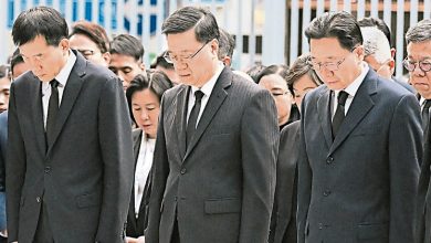 Photo of 【港5级大火】特首李家超率官员默哀 全港下半旗志哀3天