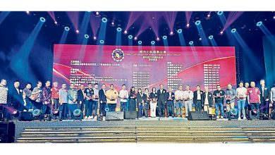 Photo of 【威中小贩商业公会60周年联欢宴】江文强：团结互助 贩商须携手应对挑战
