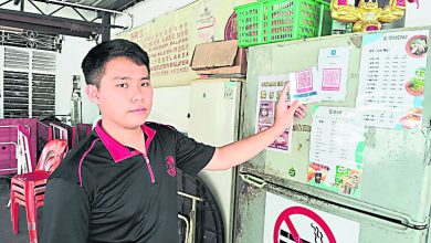 Photo of 电子钱包二维码遭掉包 云吞面档主追回营业额