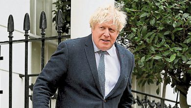 Photo of 调查揭低估疫情代价惨痛 英延迟封锁多2.3万人死