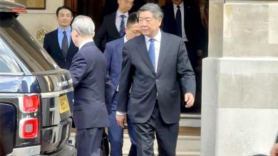 Photo of 何立峰：全面实施AI+行动 前瞻布局未来产业