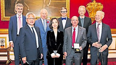 Photo of 2025年英女王工程奖 黄仁勋李飞飞等7人获表彰
