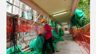 Photo of 港府揭棚网阻燃检测造假 下令全市下架