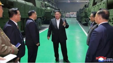 Photo of 战略攻击武器!金正恩督造火箭炮 或可携核弹头