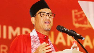 Photo of 职位由慕尤丁任命 霹国盟主席也辞职