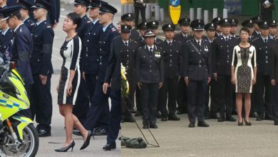 Photo of 【香港五级大火】路祭衣著惹怒网民！ 大埔民政专员被轰欠庄重常识