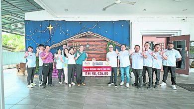 Photo of 倪可敏回安顺捎佳讯 拨308万重铺29道路