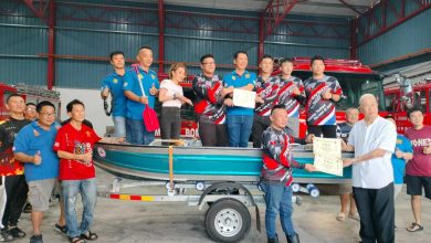 Photo of 柔佛赈灾队完成泰南任务 捐2救生船回馈北马义消
